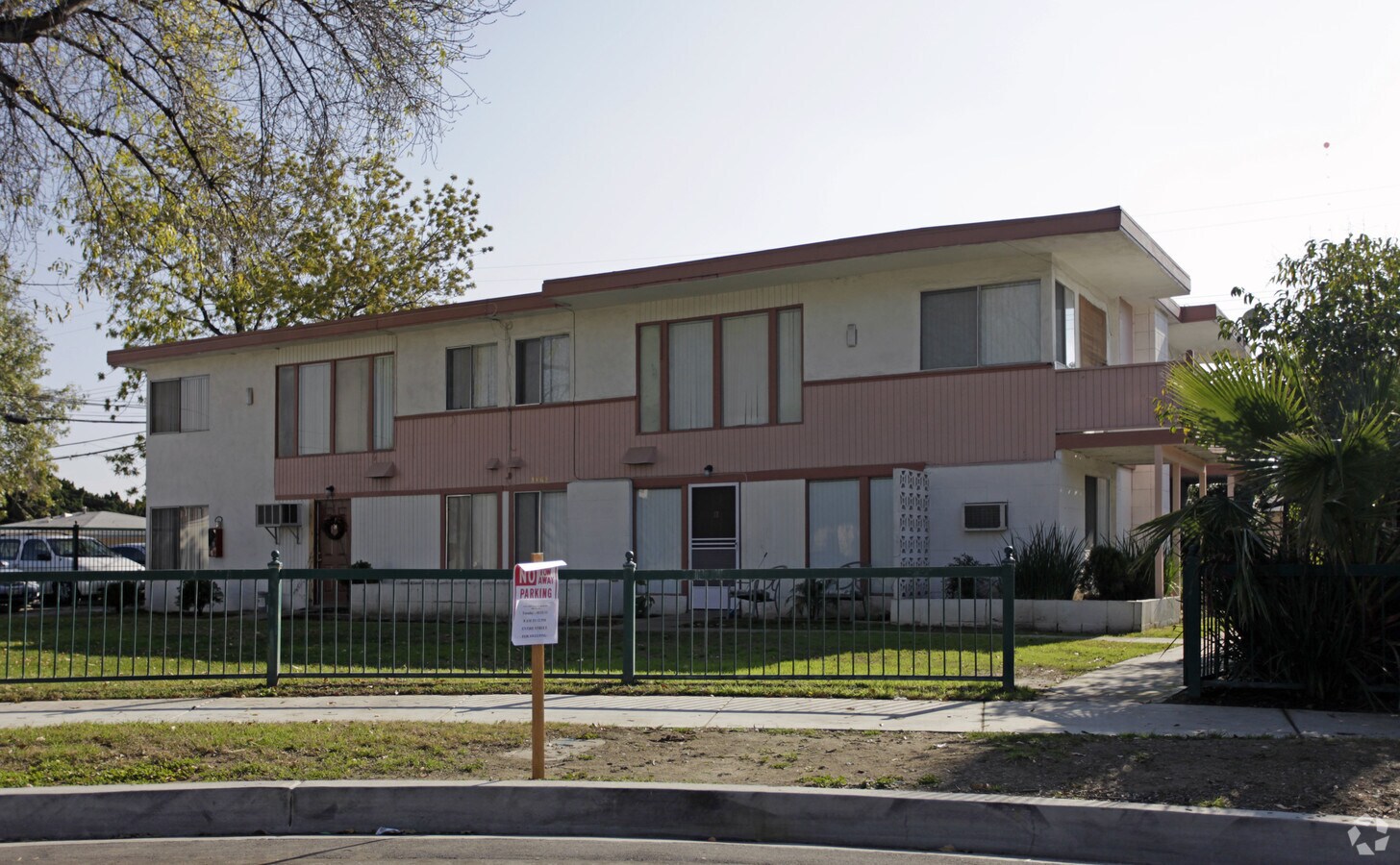 Hacienda Del Sol - Hacienda Del Sol