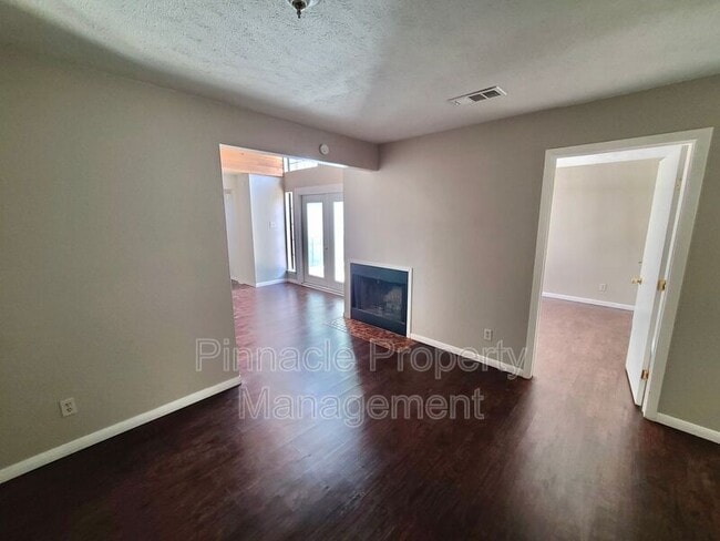 Photo - 1713 Utah Ave