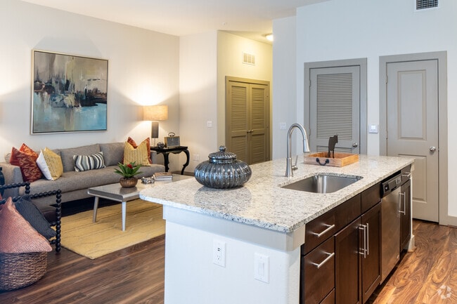 2BR,2BA-1094 Square Feet