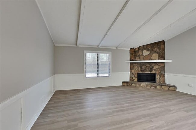 Photo - 2041 Kramer Way