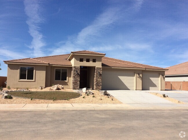 Building Photo - Beautiful Sky Ridge Home