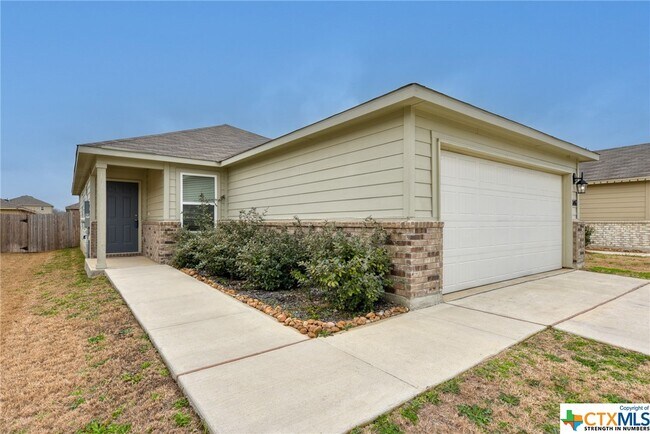 Photo - 1146 Gracie Wy