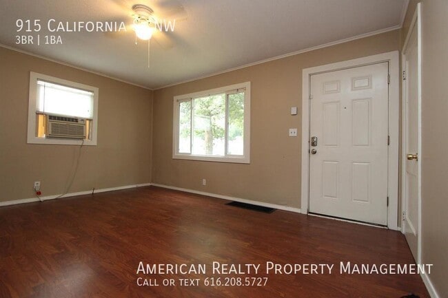 Photo - 915 California St NW