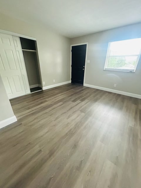Photo - Oakview Apartments
