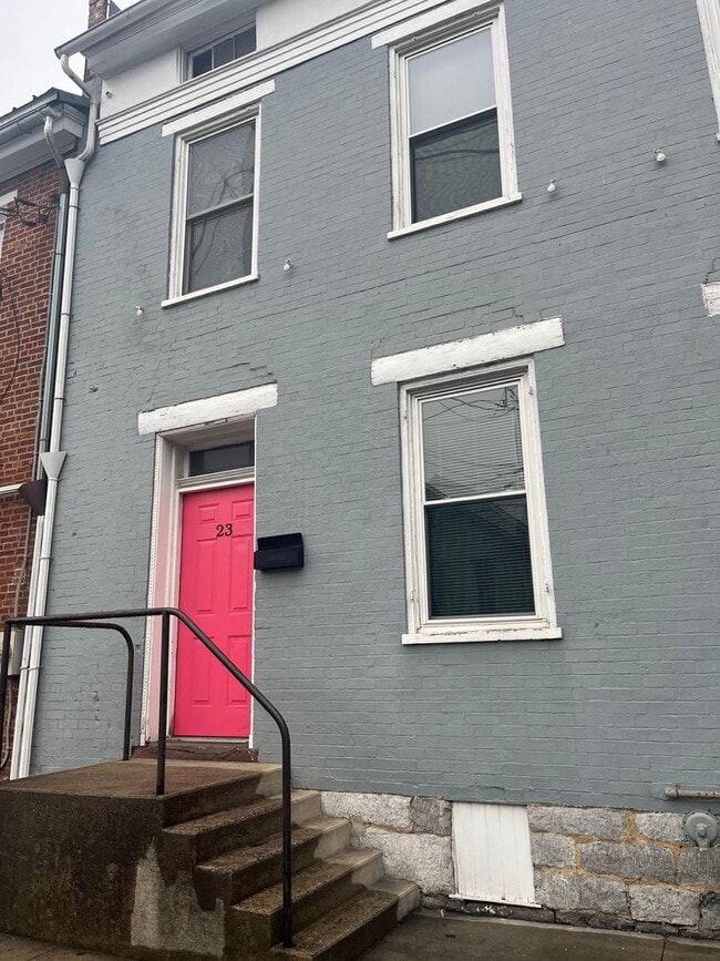 Photo - Perfect for college students, but great for others too!