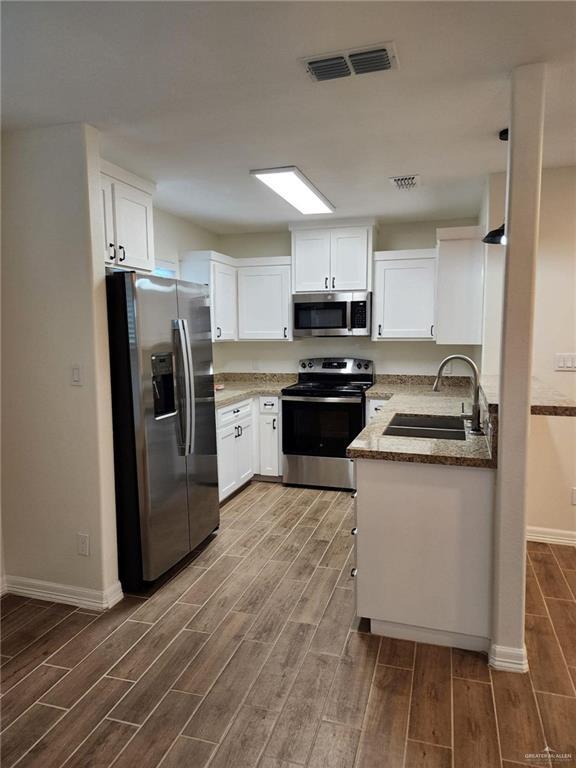 Photo - 14 E Champion St