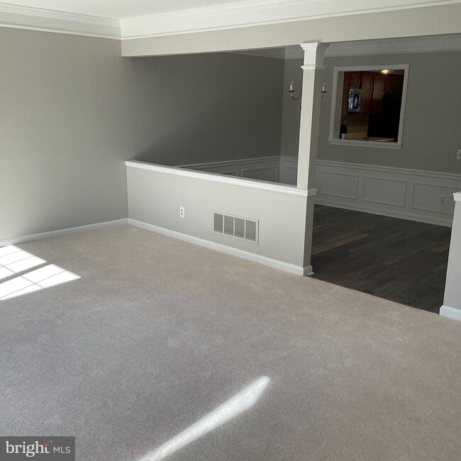 Photo - 16852 Miranda Ln