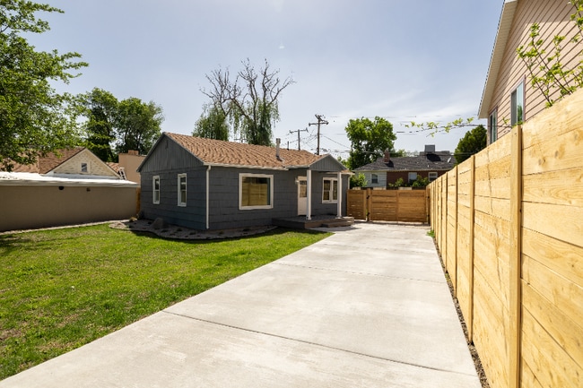Photo - 3406 S 500 E House