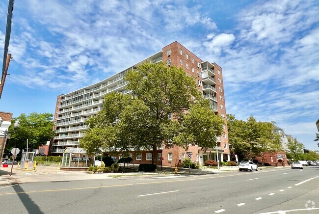 Building Photo - 444 Bedford St Unit 7N Rental
