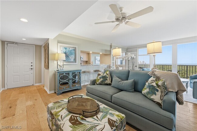 Photo - 6361 Pelican Bay Blvd Unidad 802