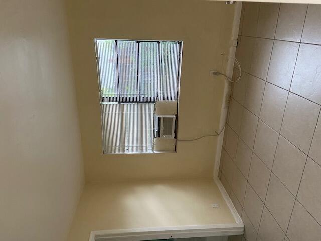 Photo - 709 6th St Unit 3