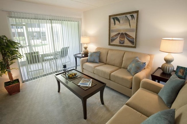 Photo - Imperial Gardens