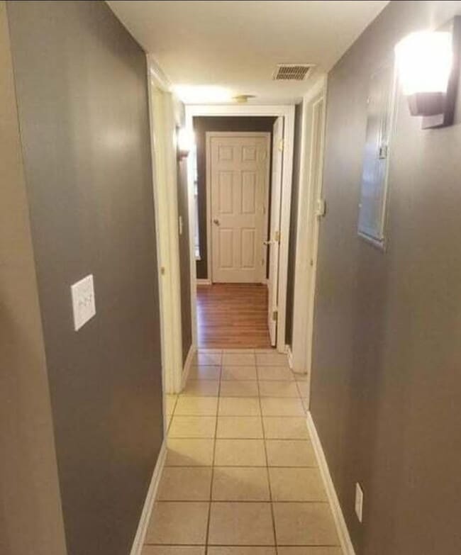 Photo - 731 N Hite Ave