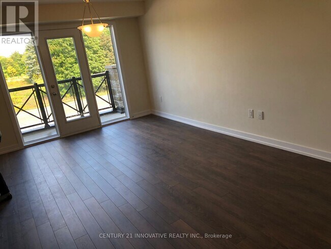 Photo - 2329 Westmeath Ln