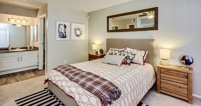 Madera Point Apartments