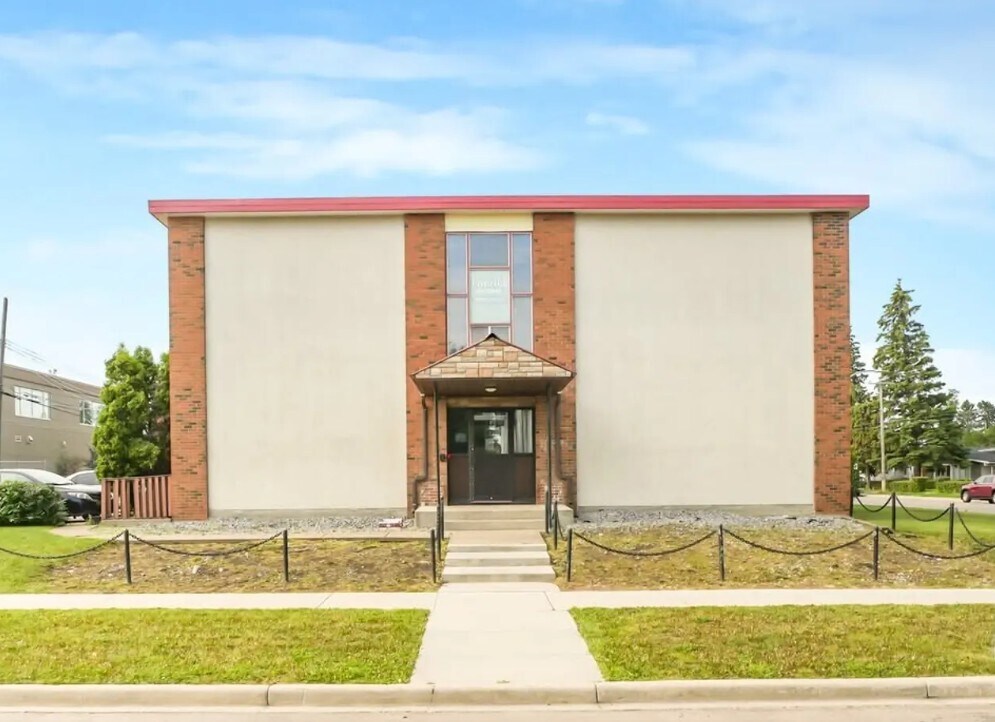 Photo - 9725-9130 130 Ave NW Unit 2