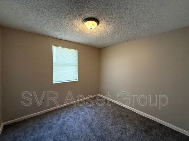 Photo - 9073 11th Ave