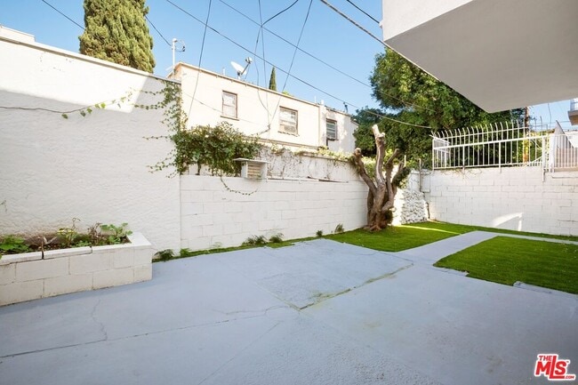 Photo - 8529 Saturn St Unit 2