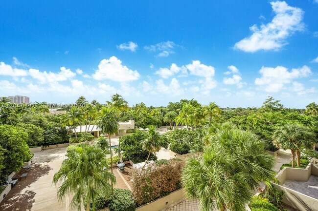 Photo - 151 Crandon Blvd Unit 439