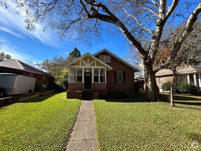 Building Photo - 3/1.5 Brick House in Celanese $1,295