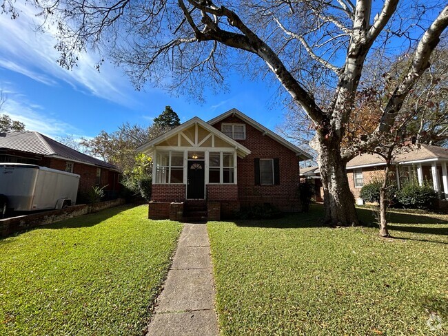 Building Photo - 3/1.5 Brick House in Celanese $1,295