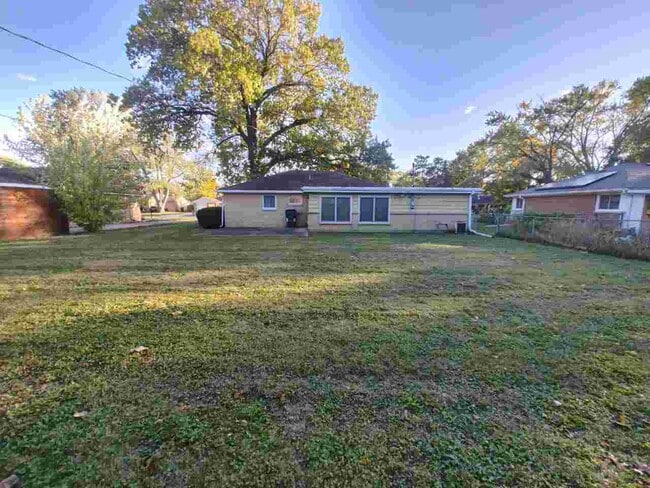 Photo - 4208 Crestview Dr