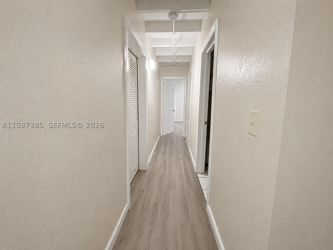 614 SW 10th Ave Unit 2