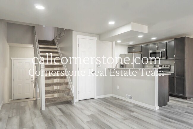 Building Photo - 4877 Bluestem Dr