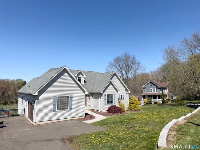 Photo - 103 Pond Hill Rd