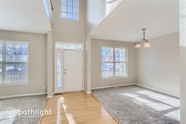 Photo - 3620 Chadwick Ln, Lake in the Hills, IL, 6...