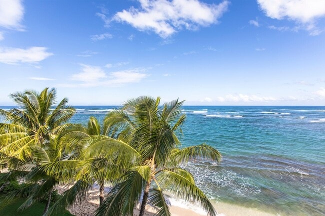 Photo - SUNSET SHORES, WAIALUA BEACHFRONT.