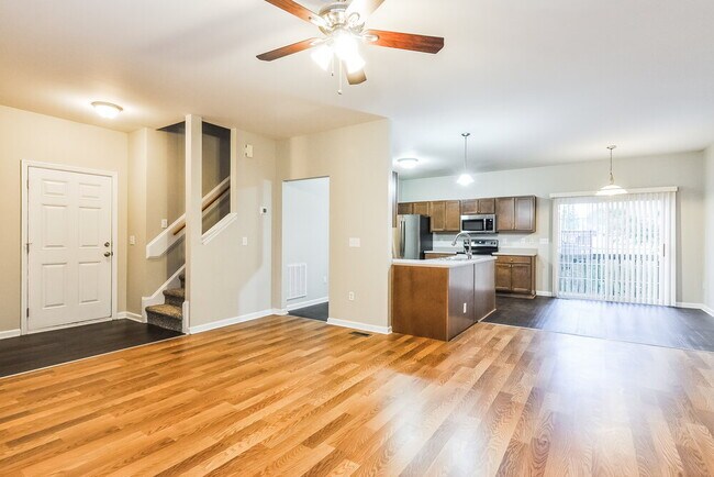 705 Marjam Ln