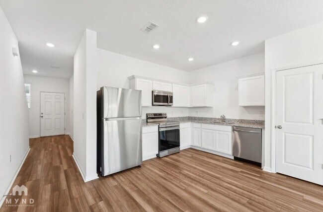 Photo - 3019 Fulong Dr