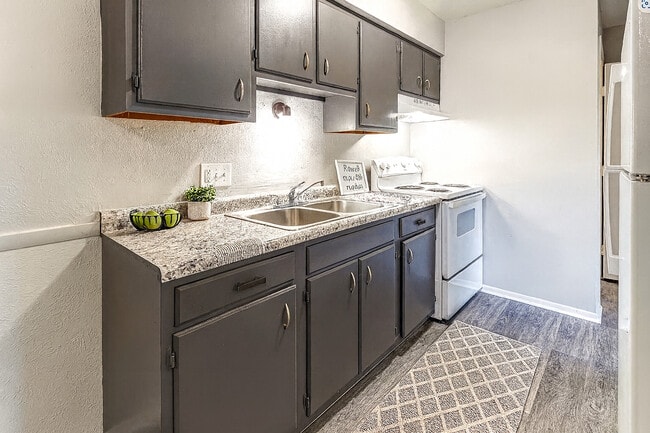 Photo - Winter Haven Apartments