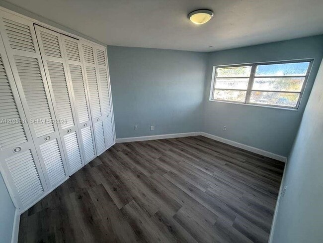 Photo - 1663 NE Miami Gardens Dr Unit 238