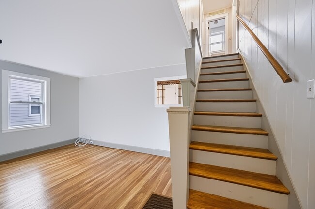 22 Ruggles St