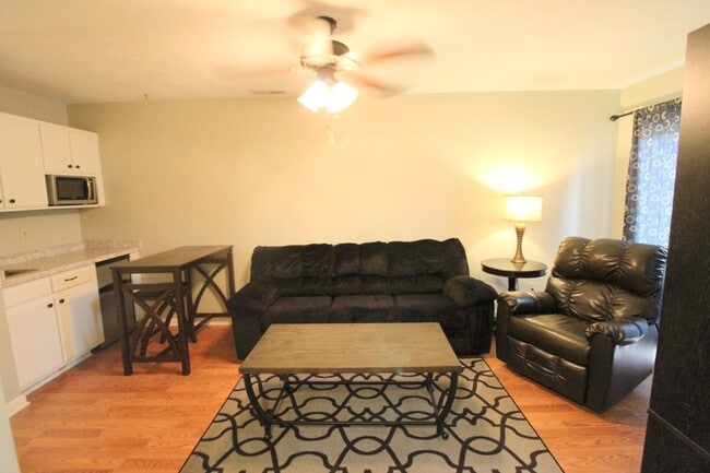 Photo - 1366 Bradley Dr