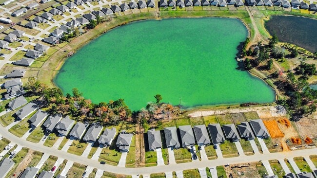 Photo - 473 Shoreview Dr