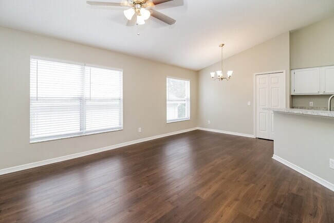 Photo - 15 S Cervidae Dr