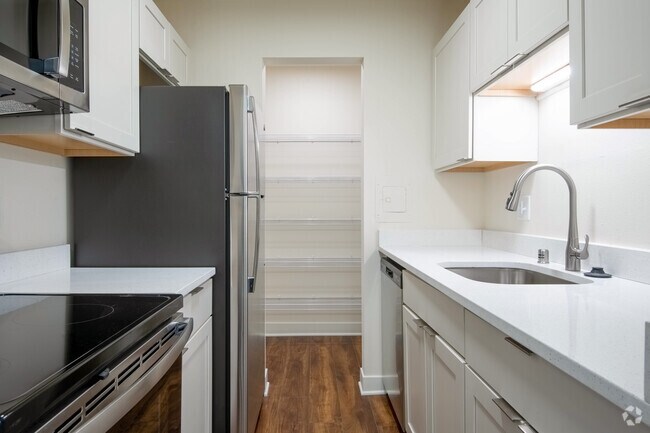 1HAB, 1BA - 750 ft²