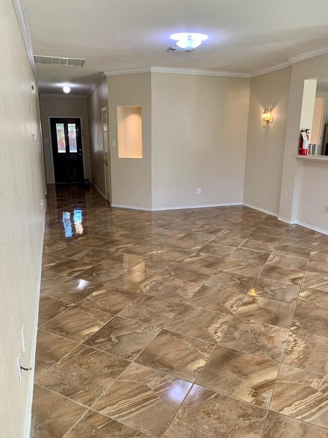 Photo - 6019 Fallmont Dr Casa