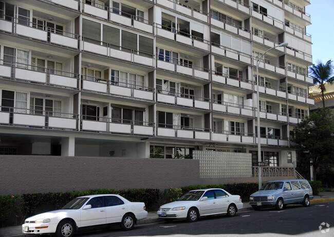 Photo - Rosalei Condominiums