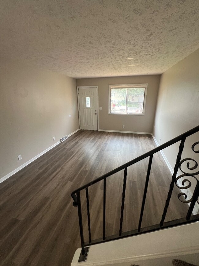 Photo - 11224 Roxbury Dr