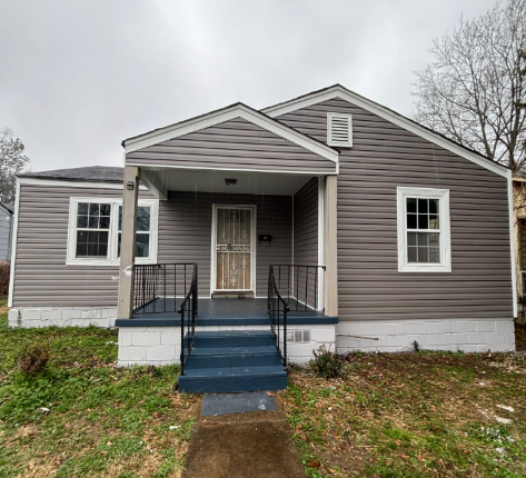 Photo - 1881 Fulton Ave SW House