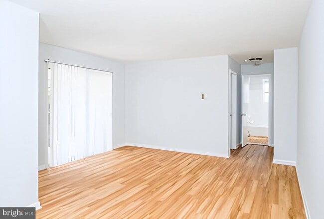Photo - 709 Nottingham Rd Apartamento Unidad 7091A