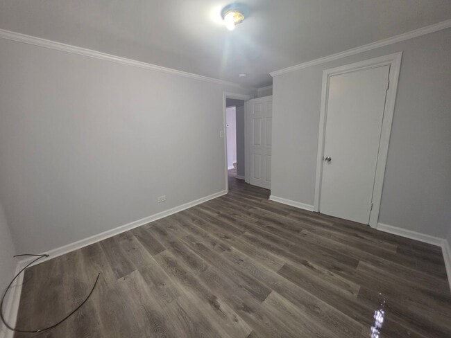 212 Oak St Unit 3 Bedroom House on Oak Street