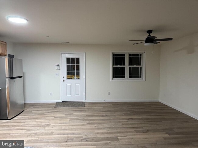 Photo - 11149 Old Worton Rd