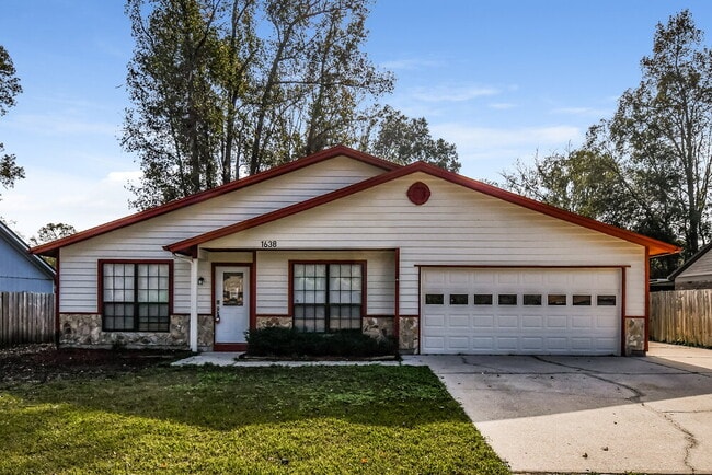 Building Photo - 1638 Sandy Hollow Loop Rental