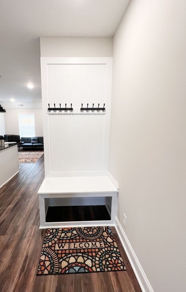 Photo - 2 Bedroom Townhome Located Close to Post