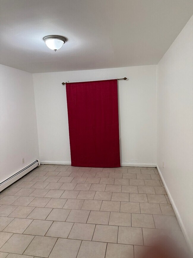 Photo - 14XX Hicks St